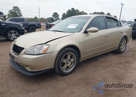 2003 Nissan Altima 2.5 S из США, поврежденный, VIN 1N4AL11D33C193532